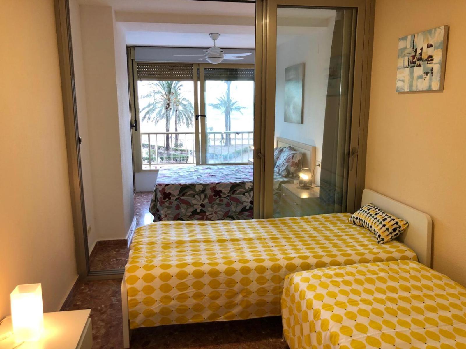Apartamento Arensol En Primera Linea De Playa Cullera Esterno foto