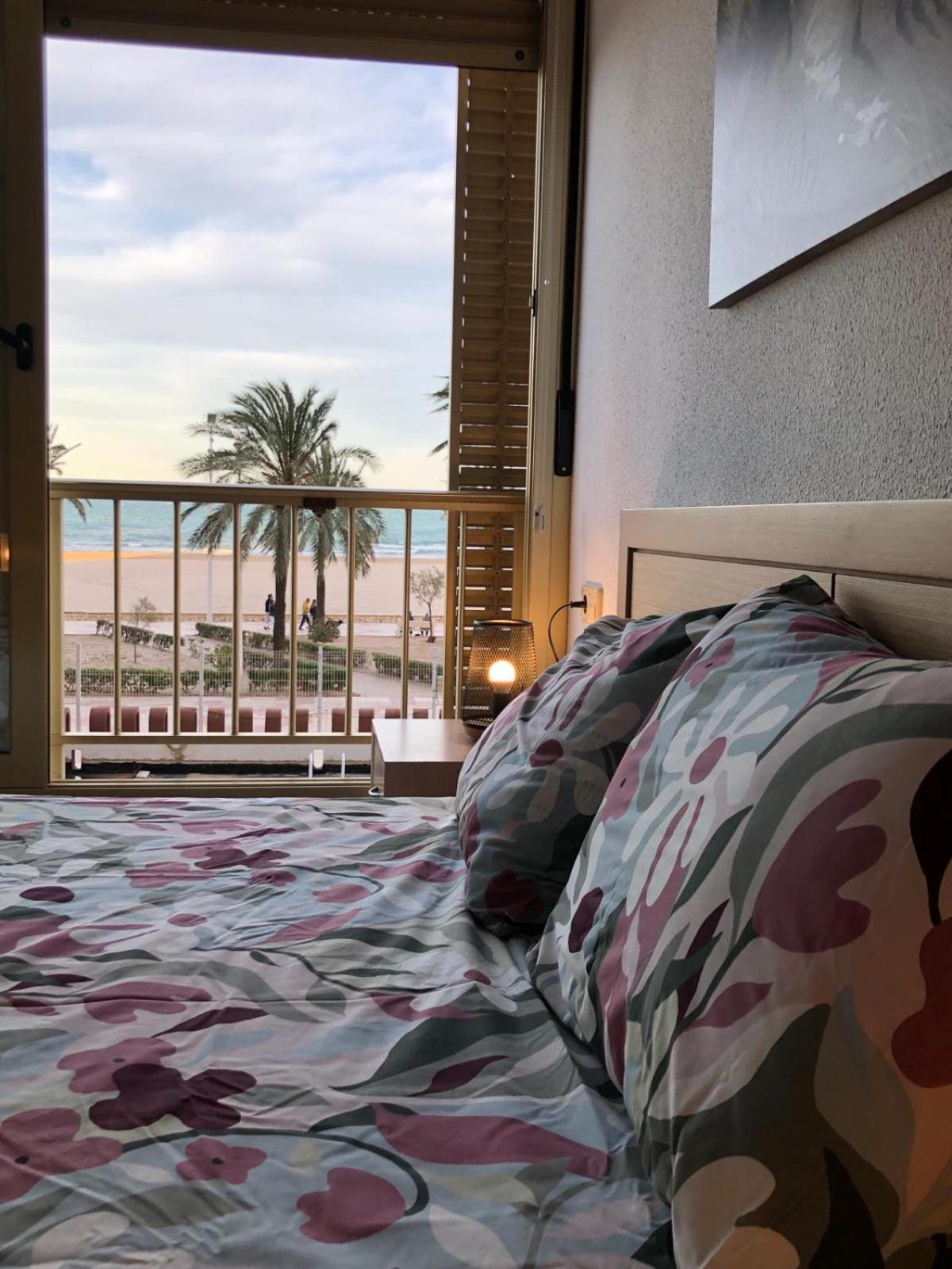 Apartamento Arensol En Primera Linea De Playa Cullera Esterno foto